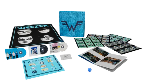 Weezer - Blue: 30th Anniversary (Deluxe Edition, 3CD Boxset) UPC: 602465730999