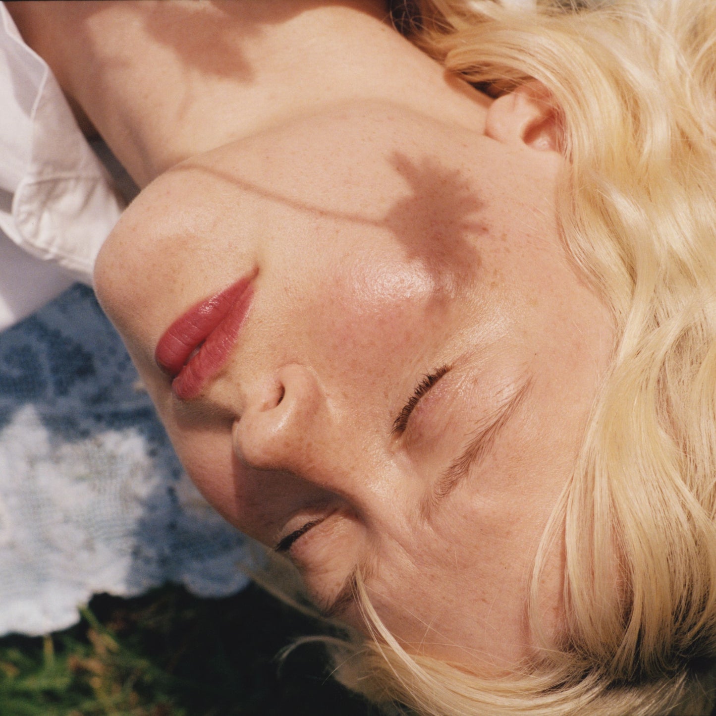 Maisie Peters - Florescence album artowrk cover