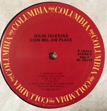 Julio Iglesias : 1100 Bel Air Place (LP,Album,Stereo)