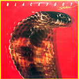 Blackfoot (3) : Strikes (LP,Album)