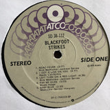 Blackfoot (3) : Strikes (LP,Album)