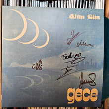 Altin Gün - Gece (Signed Summer Sky Wave Blue LP Vinyl)