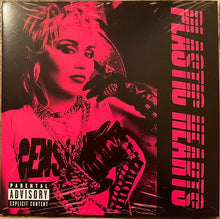 Miley Cyrus : Plastic Hearts (LP,Album,Repress)