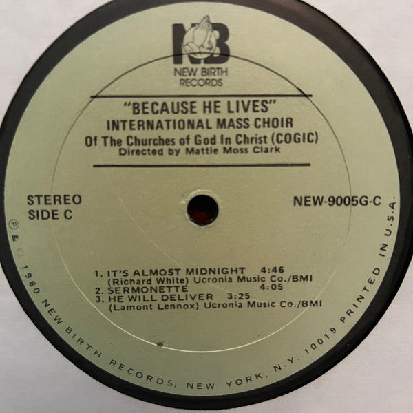 COGIC International Mass Choir Directed By Mattie Moss Clark : Because He Lives (LP,Album)