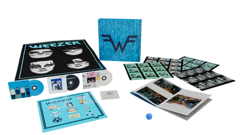 Weezer - Blue: 30th Anniversary (Deluxe Edition, 3CD Boxset) UPC: 602465730999