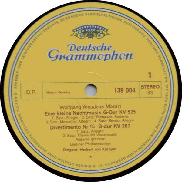 Wolfgang Amadeus Mozart - Berliner Philharmoniker · Herbert von Karajan : Eine Kleine Nachtmusik, Divertimento KV 287 (LP,Album)