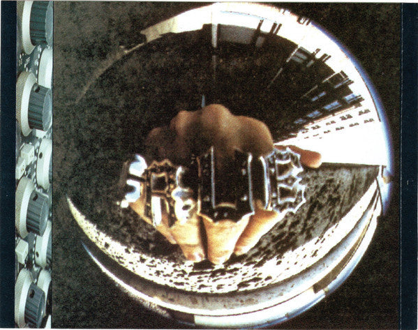 Mötley Crüe : Motley Crue (Album)