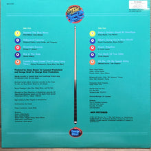 George Strait : Beyond The Blue Neon (LP,Album,Club Edition)