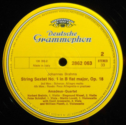 Johannes Brahms — Amadeus-Quartett · Cecil Aronowitz · William Pleeth : Streichsextett Nr. 1 B-dur Op. 18 (LP)