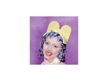 Ashnikko - Smoochies Standard CD and LP Cover Art
