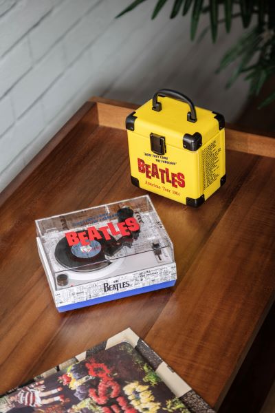 The Beatles - The Beatles RSD3 Bluetooth Turntable with Carrying Case – 1964 Edition (RSD 2024, Mini Turntable) UPC: 710244259682