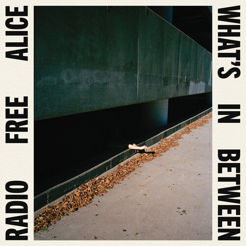Radio Free Alice - What's In Between (CD) UPC: 075678581281