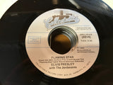 Elvis Presley : Love Me / Flaming Star (7", Single, RE)